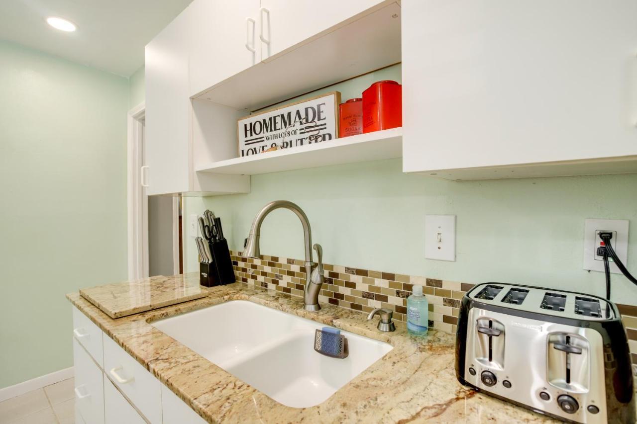 Cozy Shenandoah Home Less Than 2 Mi To The Woodlands Mall! 외부 사진